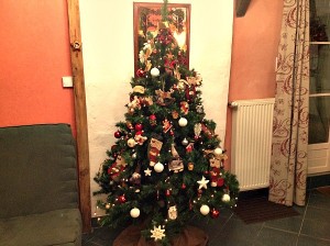 Sapin du gîte La Mirabelle